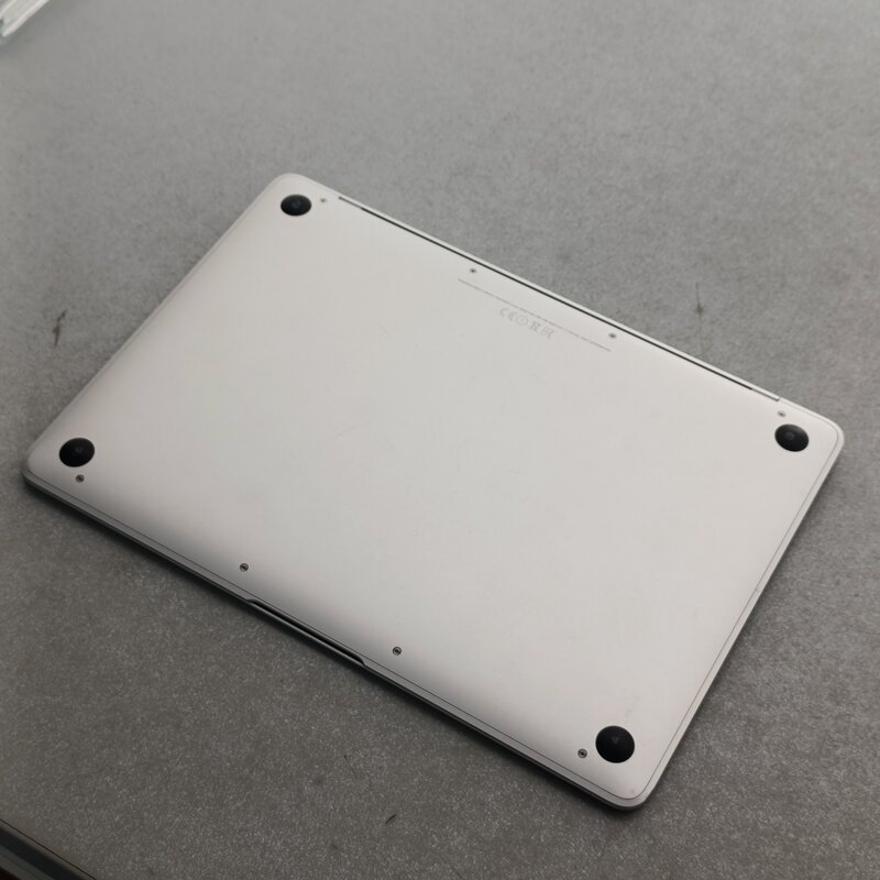Macbook Retina 12, baterie noua